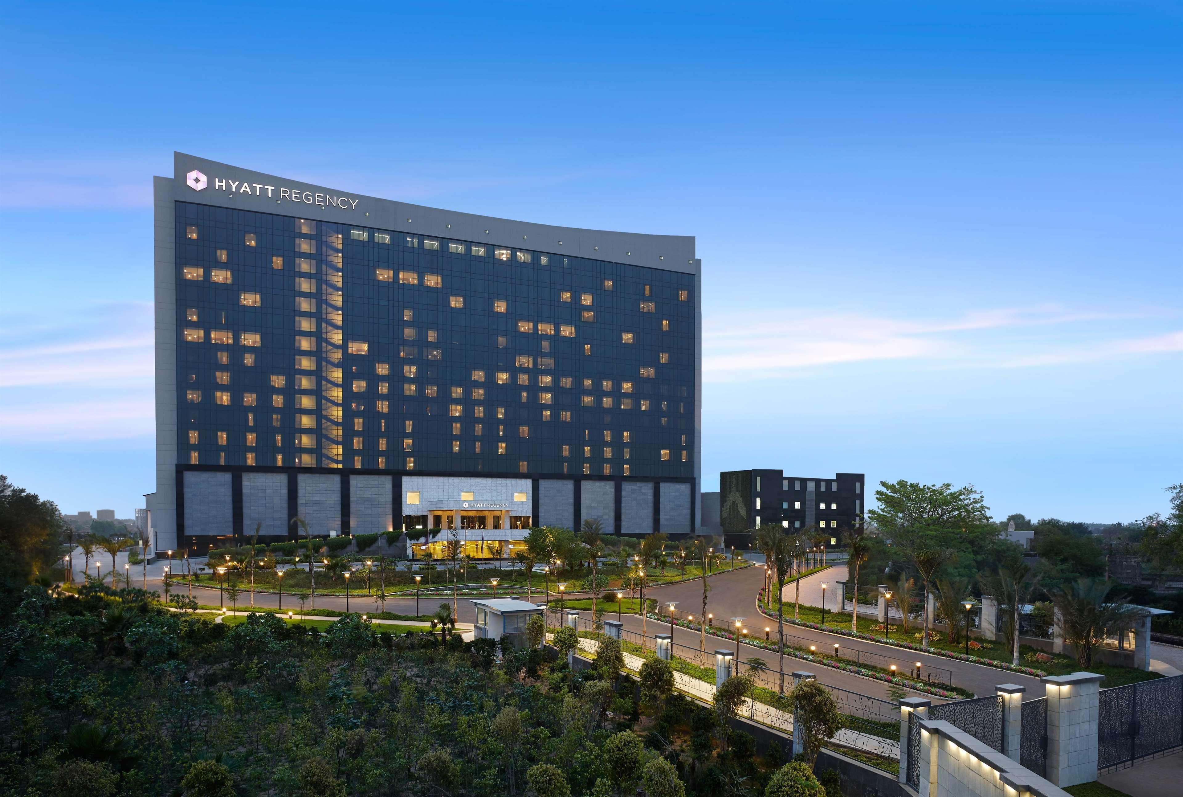 Hotel Hyatt Regency Gurgaon Zewnętrze zdjęcie