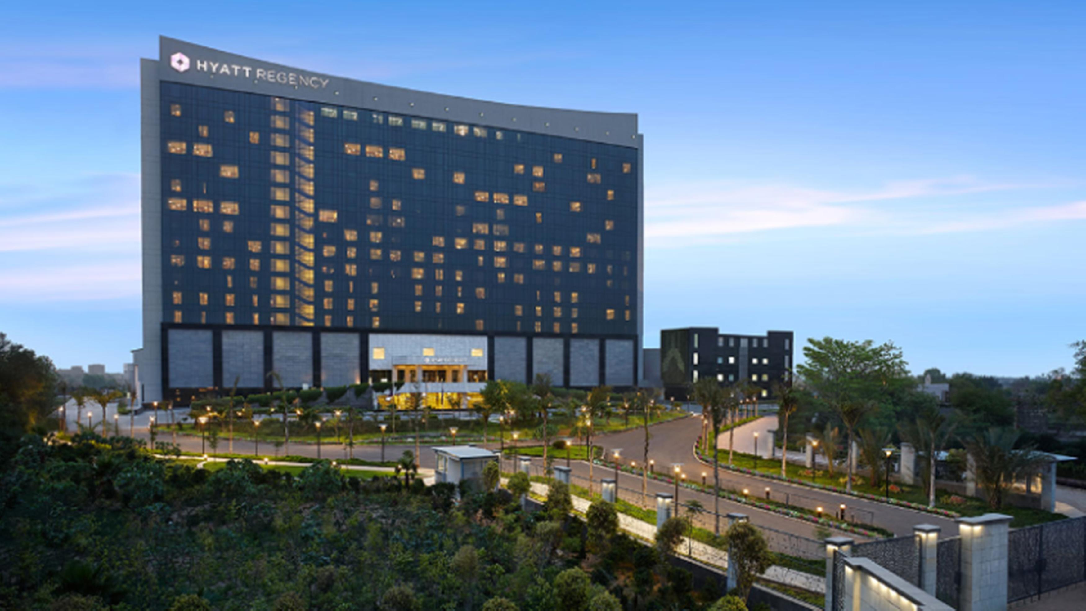 Hotel Hyatt Regency Gurgaon Zewnętrze zdjęcie