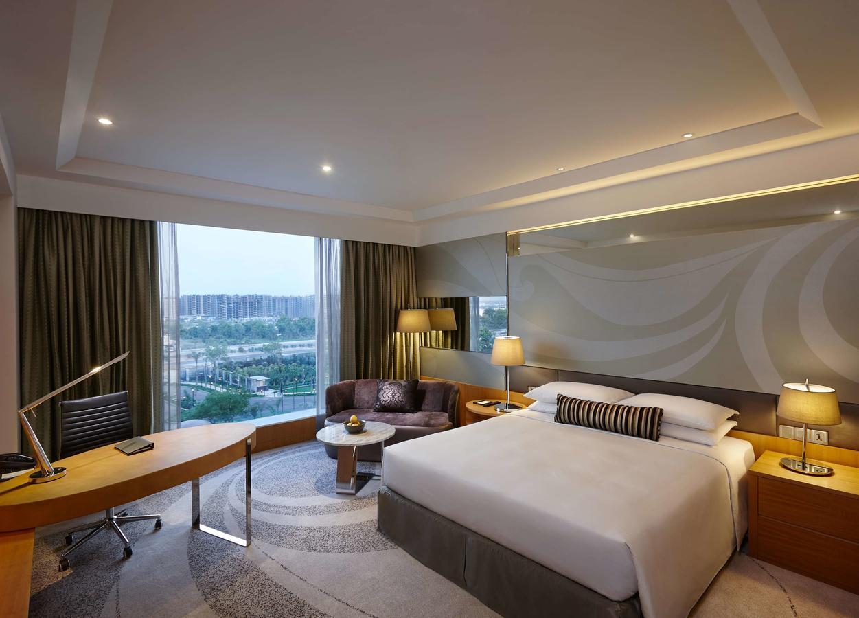 Hotel Hyatt Regency Gurgaon Zewnętrze zdjęcie